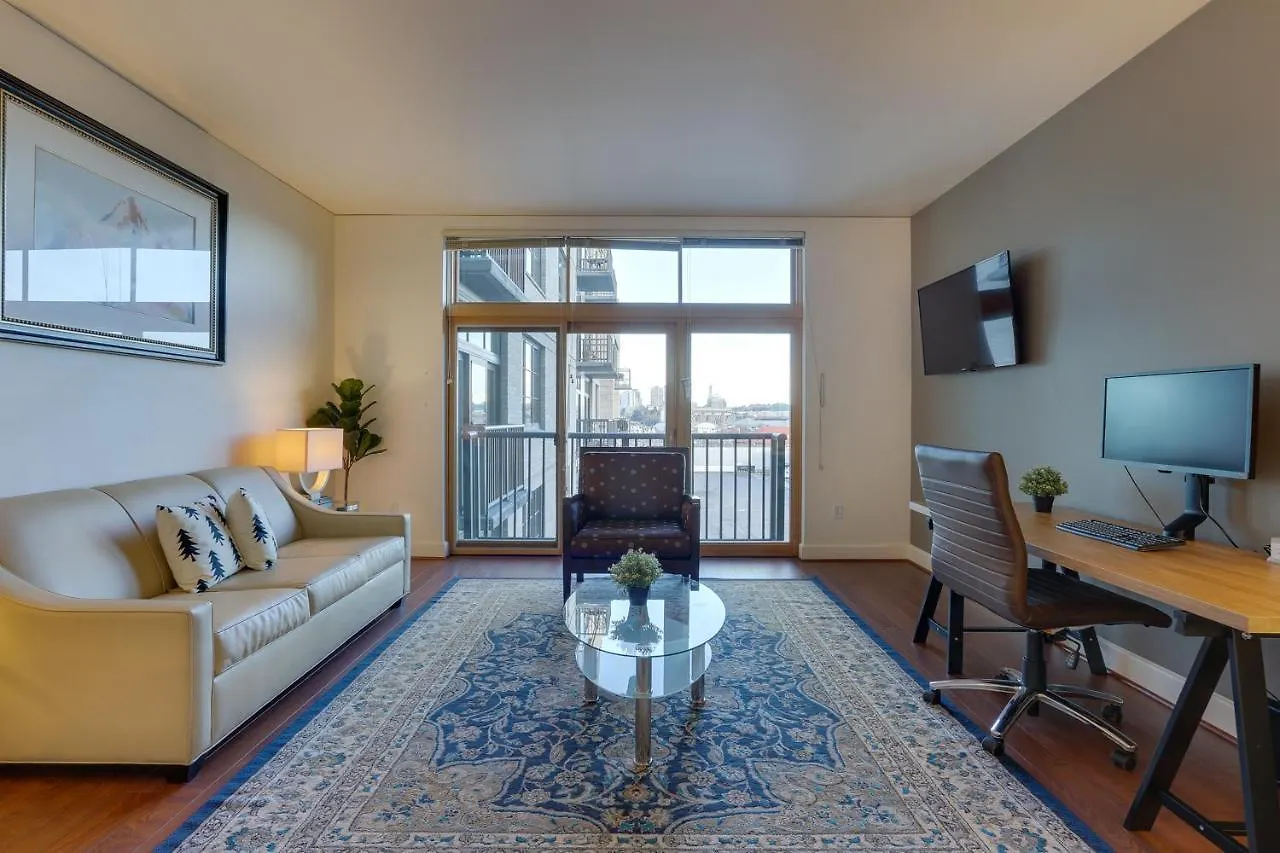 Renu Suites At The Burlington Portland