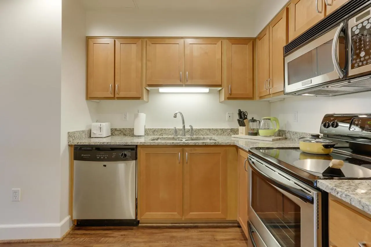 Renu Suites At The Burlington Portland United States