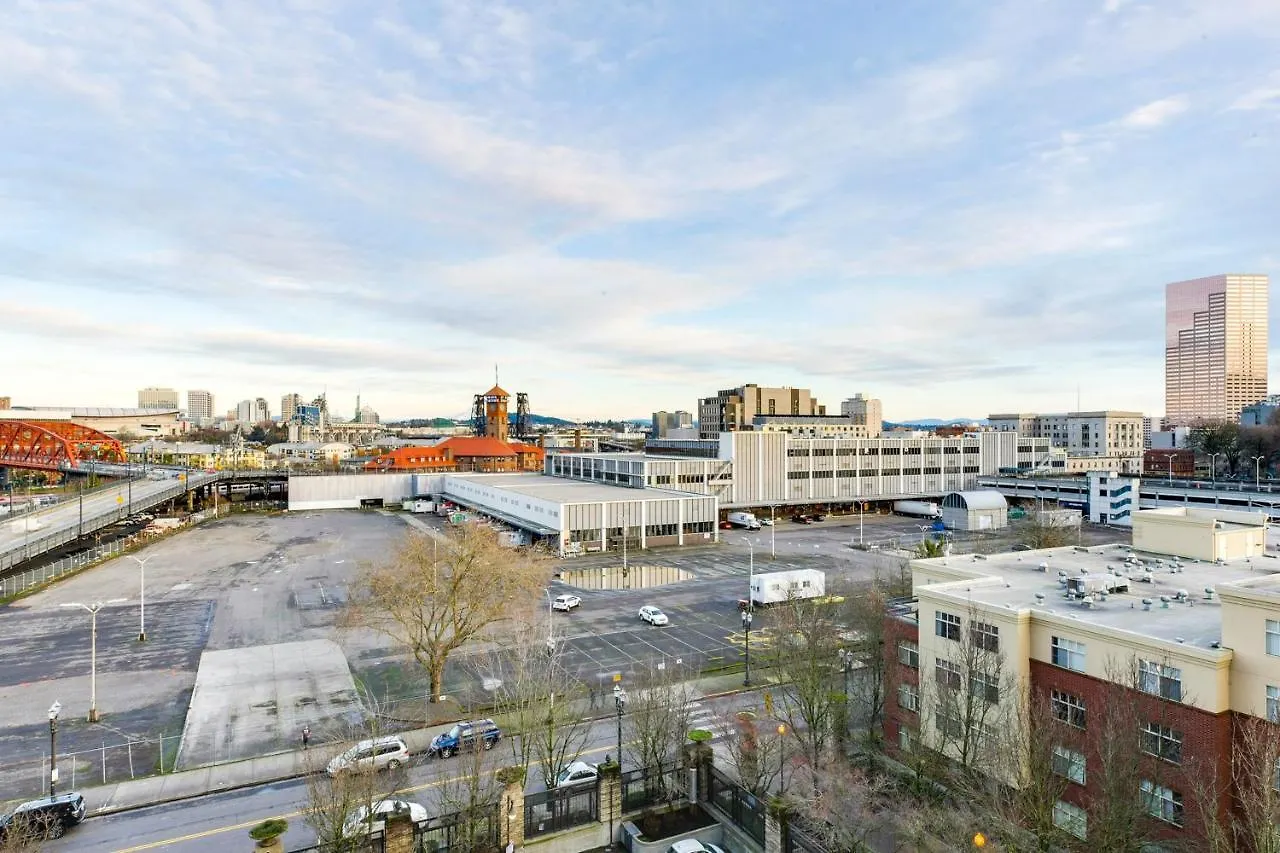 Apartment Renu Suites At The Burlington Portland