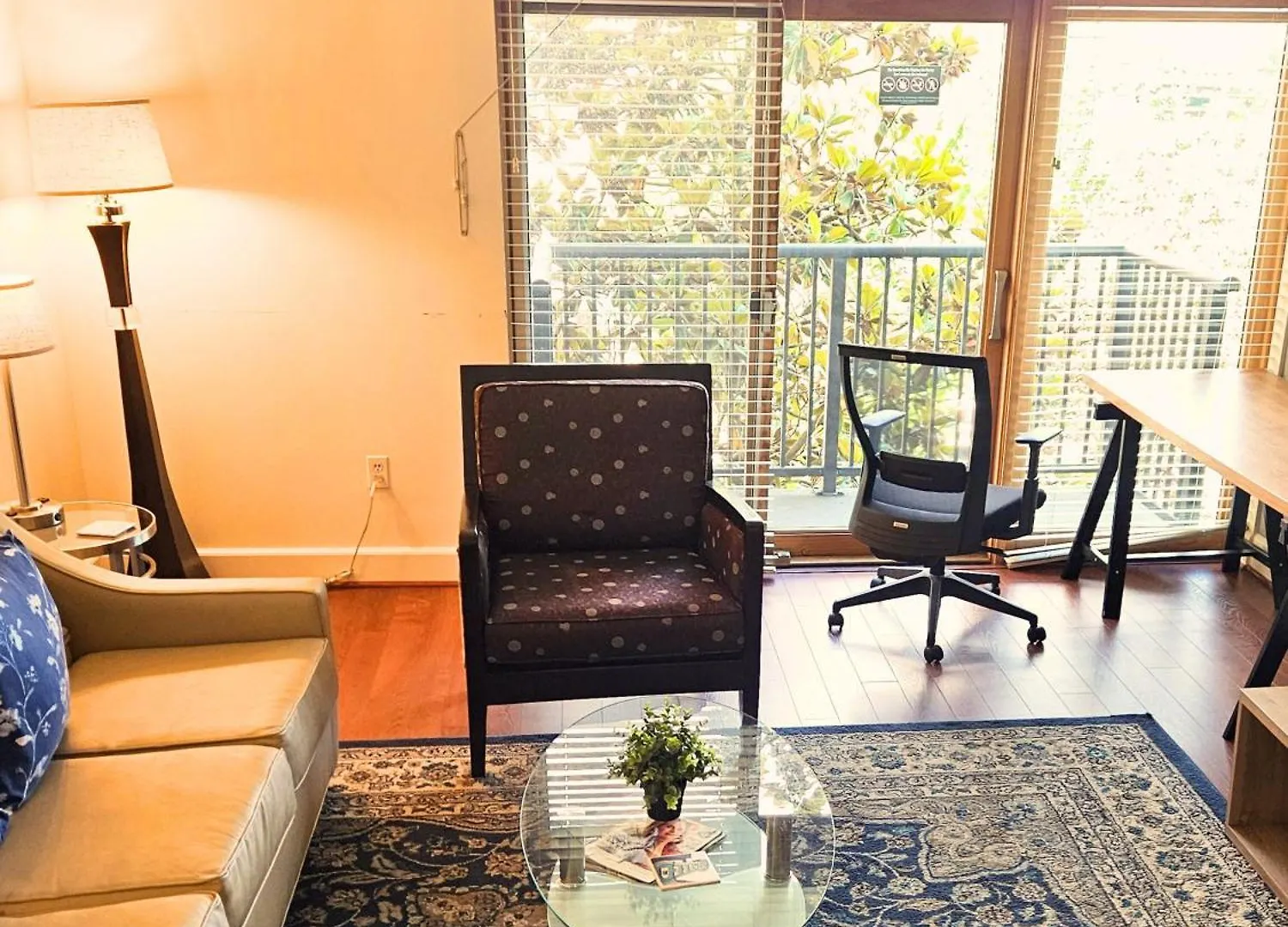 Renu Suites At The Burlington Portland Apartment